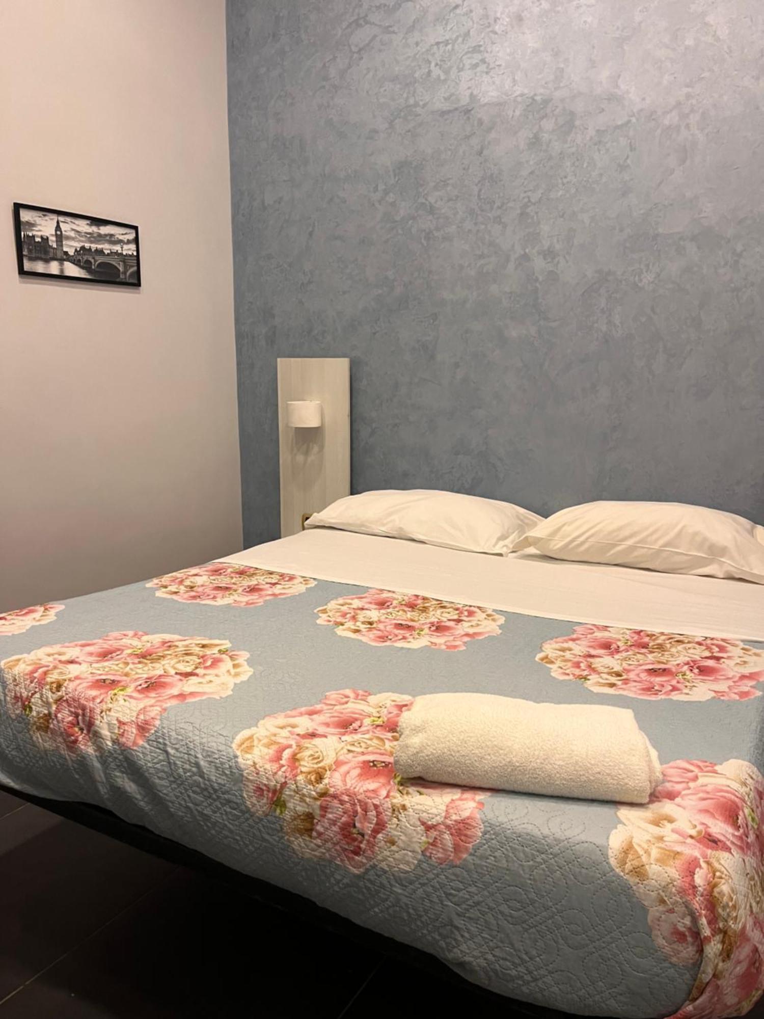 Oceania Hotel Naples